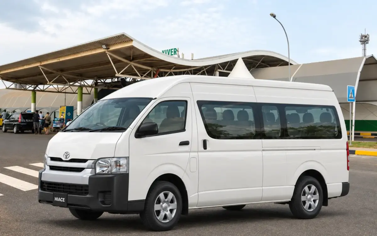 Toyota Hiace 15 Pax